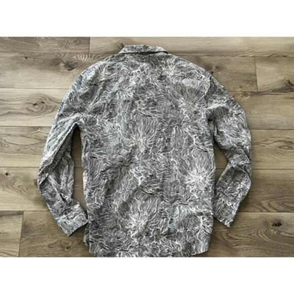 EUC Men's Perry Ellis button up dress shirt size XXL, black and white w flowers - Picture 4 of 8